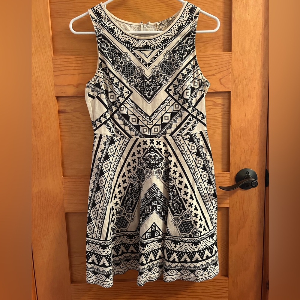 Flying Tomato Black and White Geometric Mini Dress